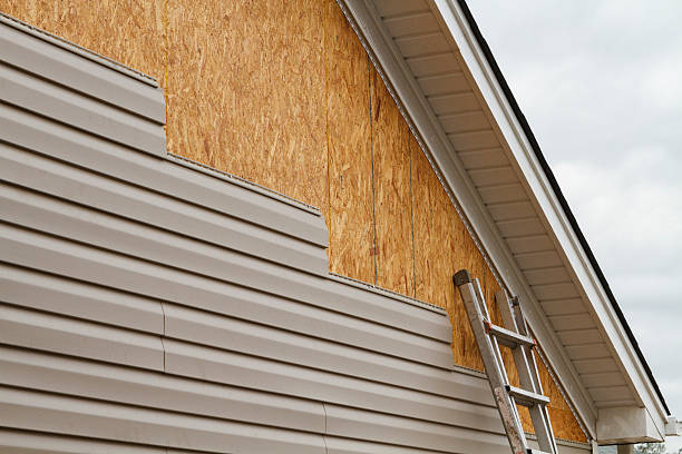 24/7 Emergency Storm Damage Siding Repair experts in Larkspur, CO